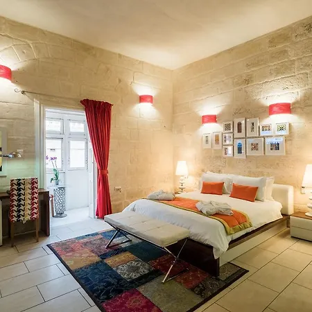 Julesy's Cospicua