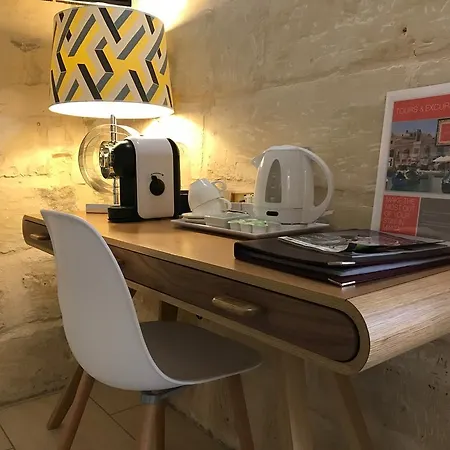 Bed and Breakfast Julesy's Cospicua