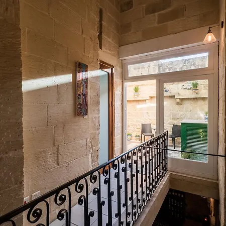 Julesy's B&B