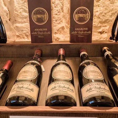 Julesy's 4* Cospicua