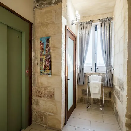 Bed & Breakfast Julesy's Cospicua