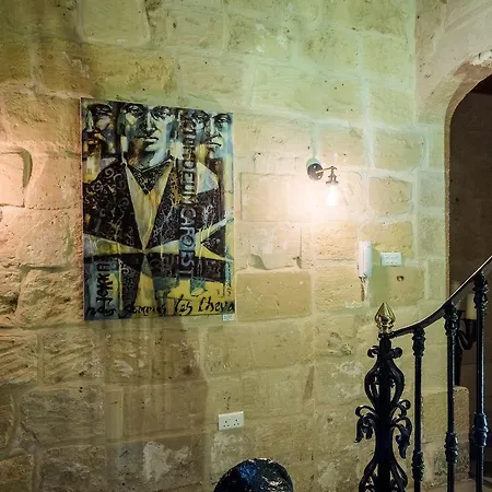 Julesy's Bnb 4*