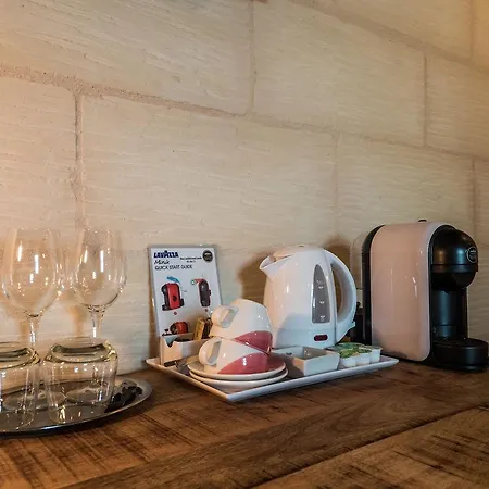 Julesy's Bed and breakfast 4*